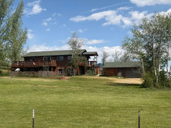 3 Means Drive, Banner, WY 82832