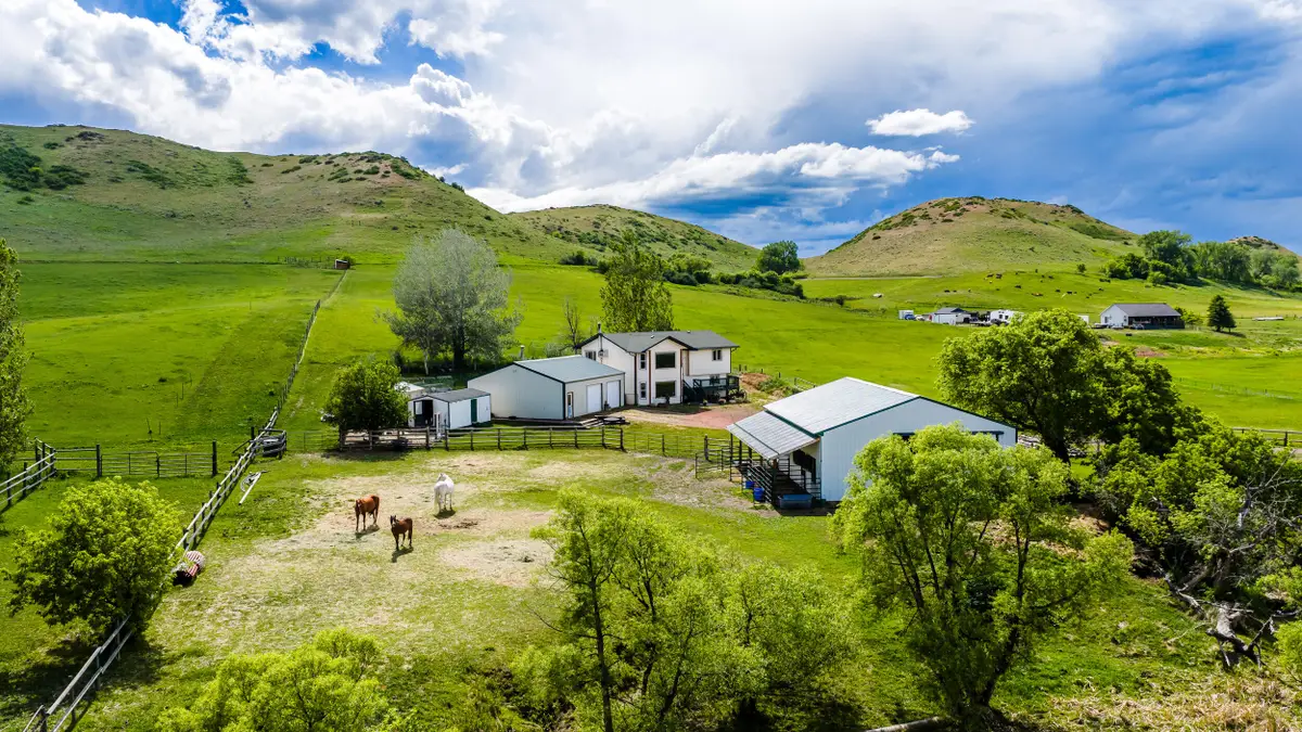 24 N Rail Road, Banner, WY 82832 - #1