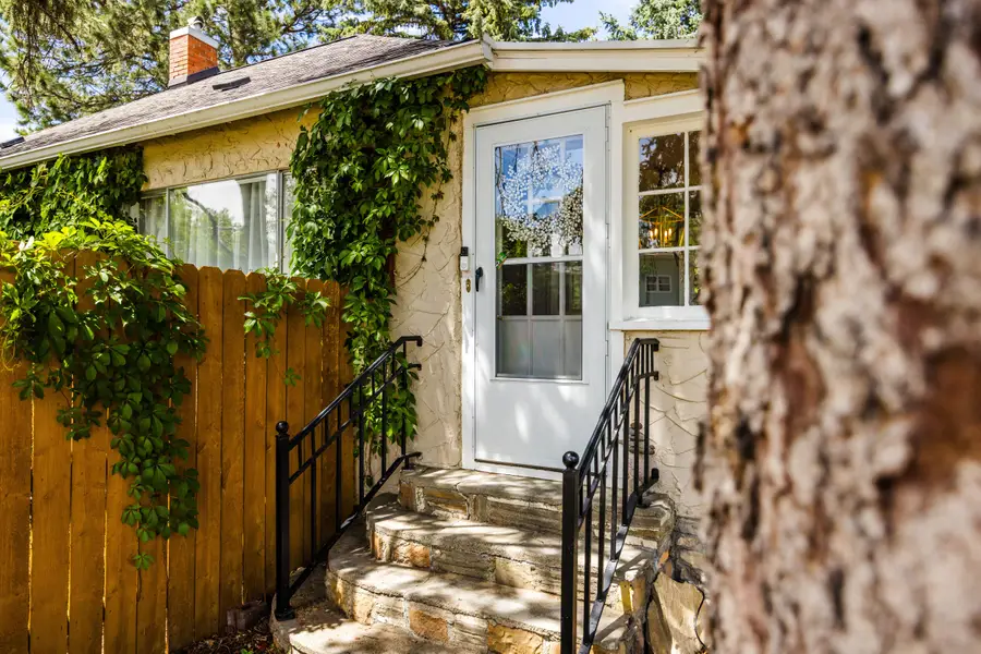 704 Delphi Avenue, Sheridan, WY 82801 - #2