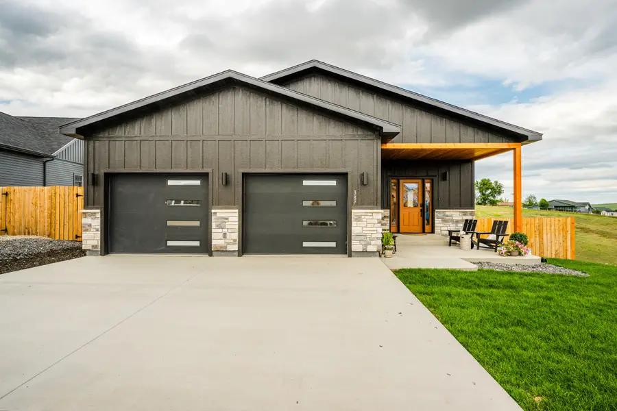 387 Legacy Road, Sheridan, WY 82801 - #2