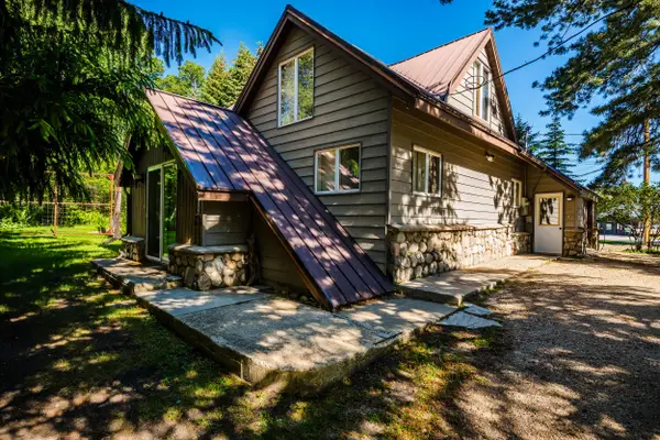 8 Crooked Street, Story, WY 82842