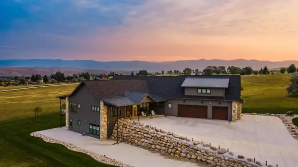 84 Saddlecrest Drive, Sheridan, WY 82801