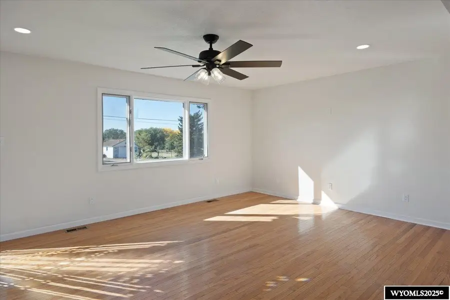 603 W Wheatland St, Guernsey, WY 82214 - Image #3