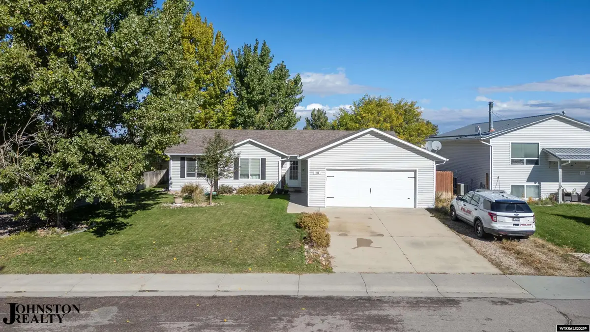 208 Bow St, Douglas, WY 82633 - Image #1
