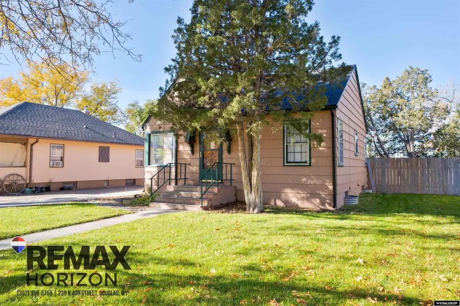 716 S 5th Street, Douglas, WY 82633 - Image #2