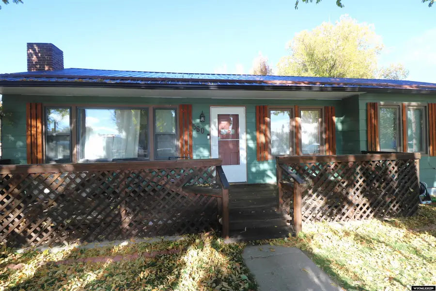 560 Washington St, Lander, WY 82520 - Image #2