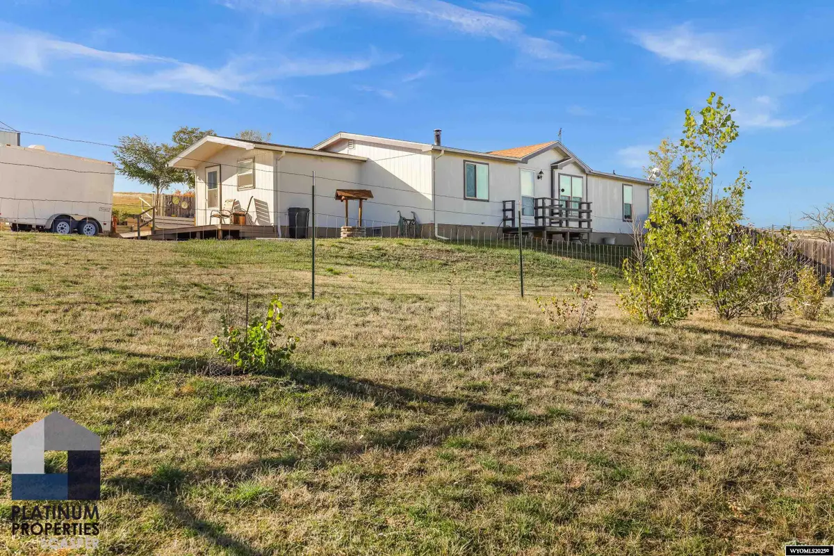 12761 E US Hwy 20-26, Evansville, WY 82636 - Image #1