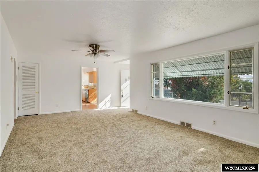 137 Loma Vista, Torrington, WY 82240 - Image #3