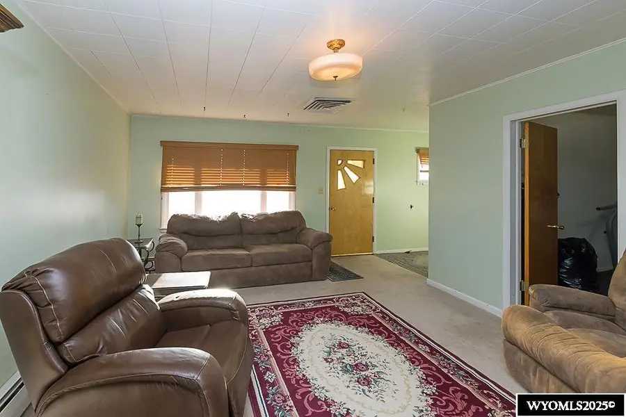 816 Center Street, Rock Springs, WY 82901 - Image #3