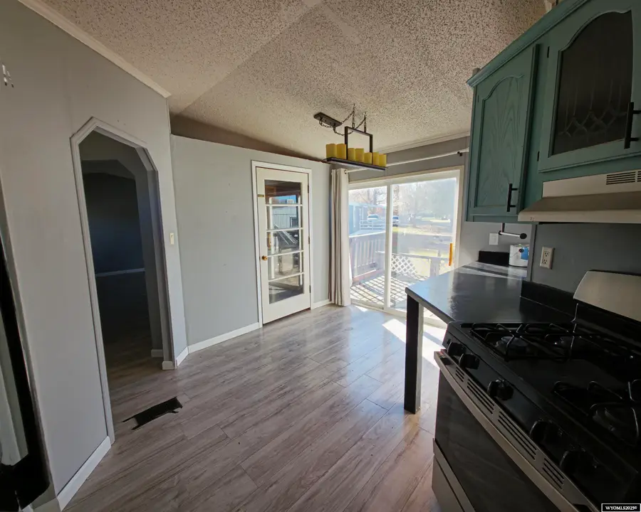 270 Thornock Avenue, Evanston, WY 82930 - Image #3