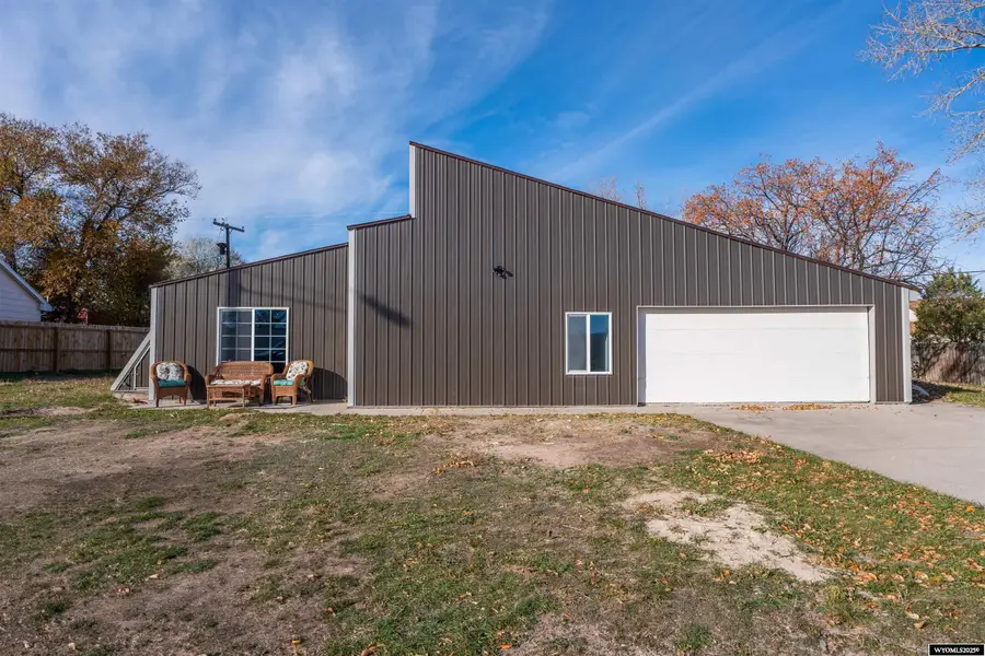 526 N Warren Avenue, Glendo, WY 82213 - Image #2