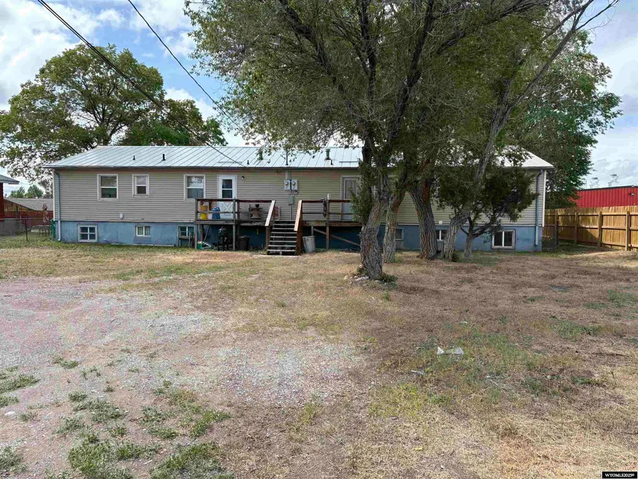 808 E Adams Avenue, Riverton, WY 82501 - Image #2