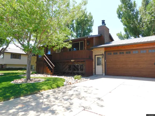 820 Stephens St, Green River, WY 82935