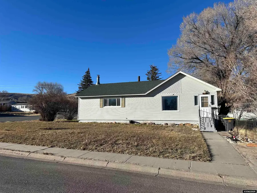 405 E Maple Street, Rawlins, WY 82301 - Image #2