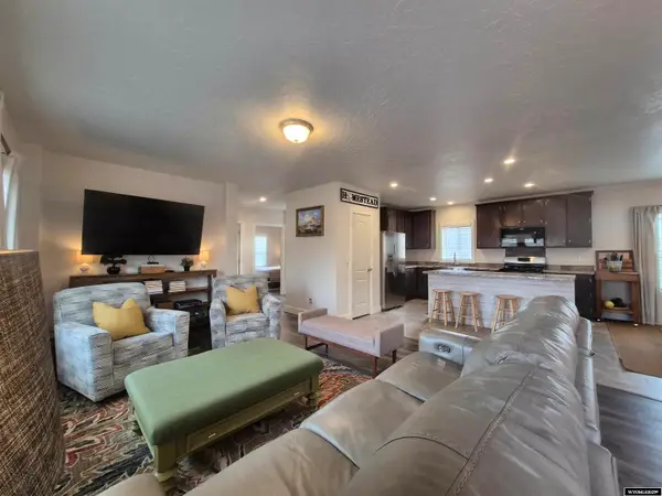 571 May Avenue, Green River, WY 82935