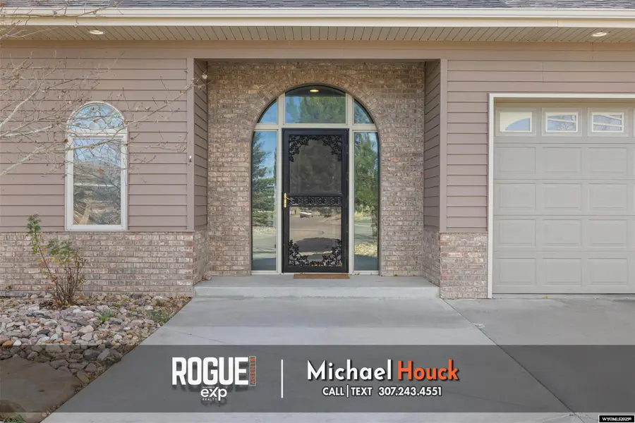 921 Morado, Casper, WY 82609 - Image #2