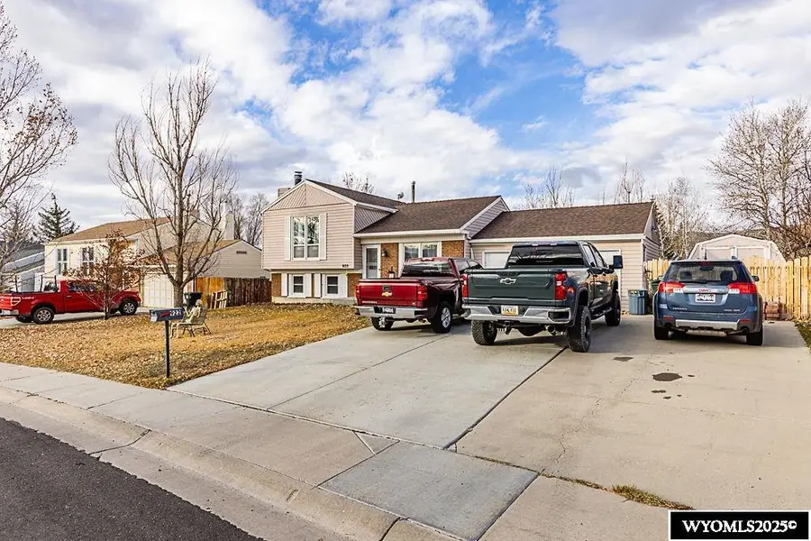 922 Quincy Drive, Rock Springs, WY 82901 - Image #3