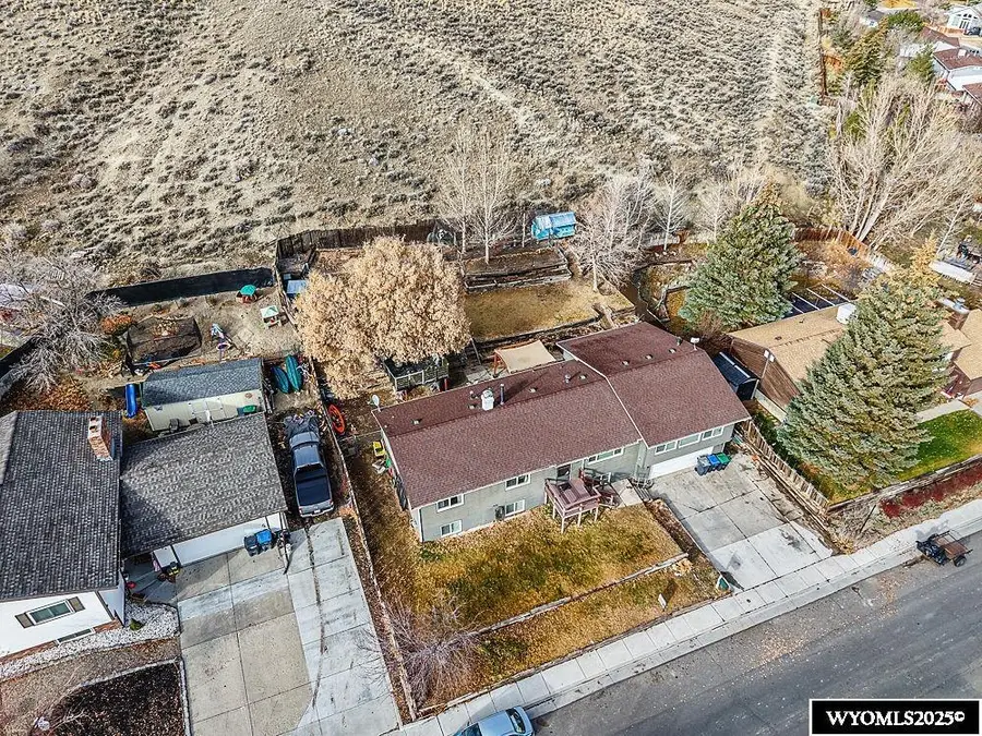 1225 Apache Avenue, Green River, WY 82901-5426 - Image #3