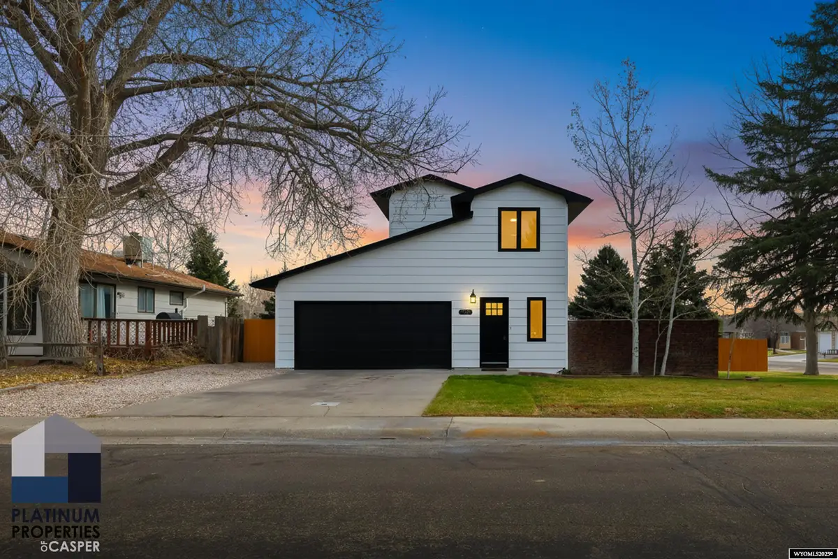 1421 Newport Drive, Casper, WY 82609 - Image #1