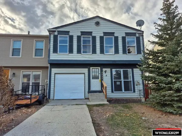 2020 Johnson Avenue, Rock Springs, WY 82901