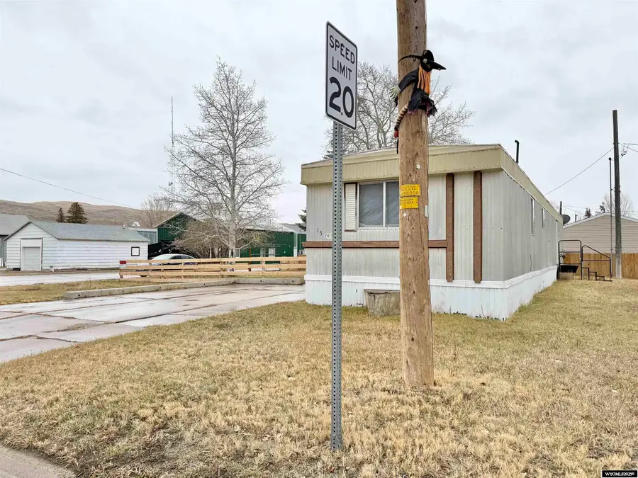 15 Brilliant Street, Diamondville, WY 83116 - Image #2