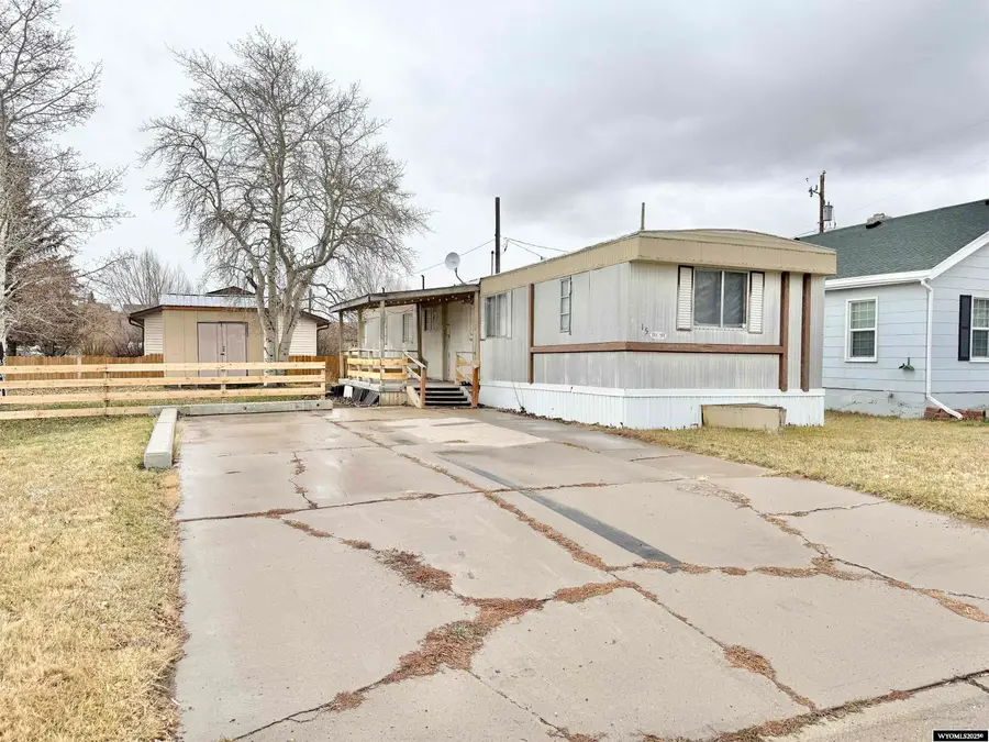 15 Brilliant Street, Diamondville, WY 83116 - Image #3