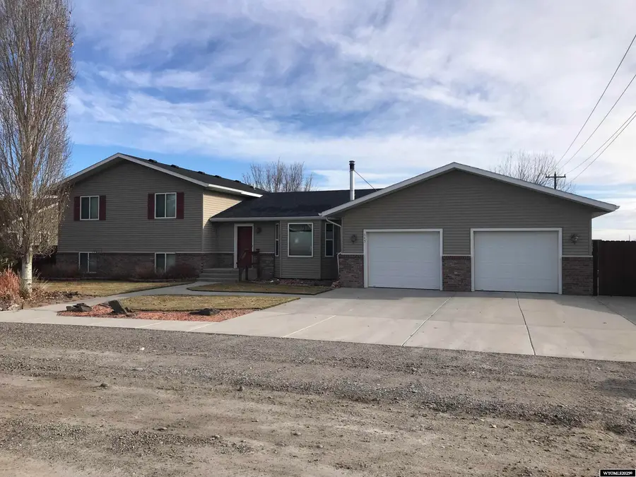 645 Wellington Court, Riverton, WY 82501 - Image #2