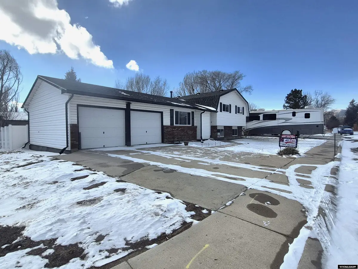 2304 Sierra Road, Rock Springs, WY 82901 - Image #1