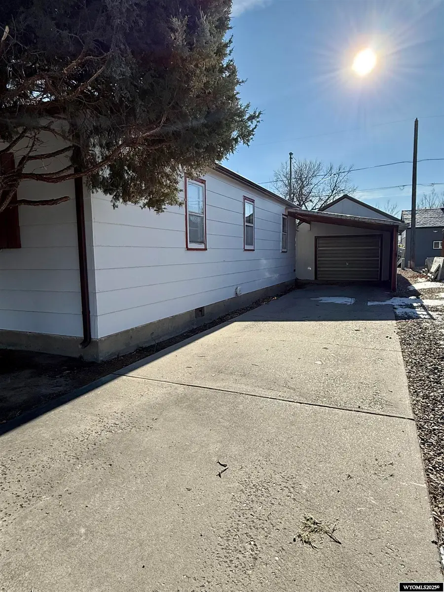 1304 HOWELL Avenue, Worland, WY 82401 - Image #2