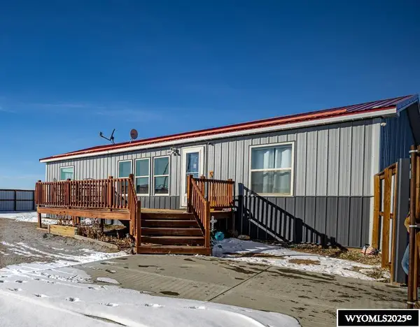 3858 Sand Drift Circle, Evansville, WY 82636