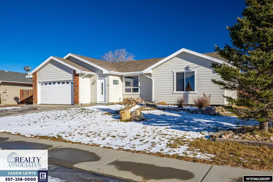 5301 Pawnee Circle, Bar Nunn, WY 82601 - Image #3