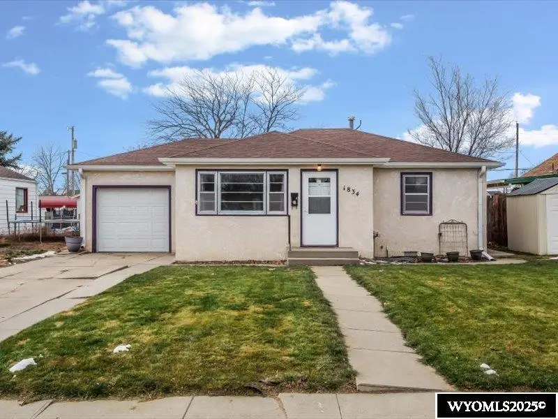 1834 E E Street, Torrington, WY 82240 - Image #2