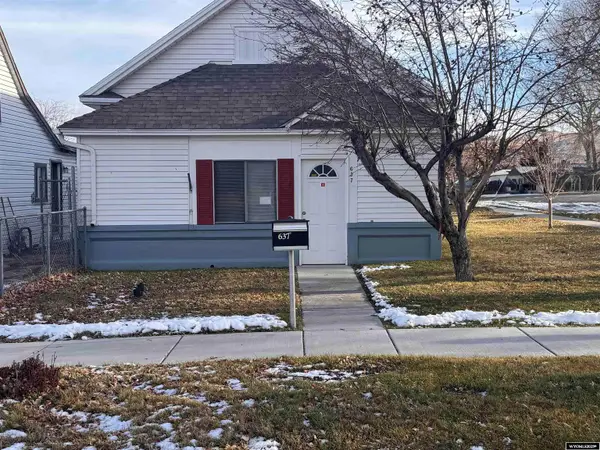 637 9th Street, Evanston, WY 82930