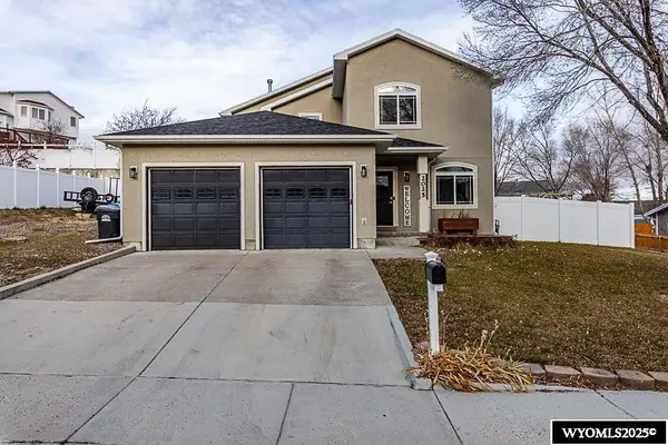 2025 W Teton, Green River, WY 82935