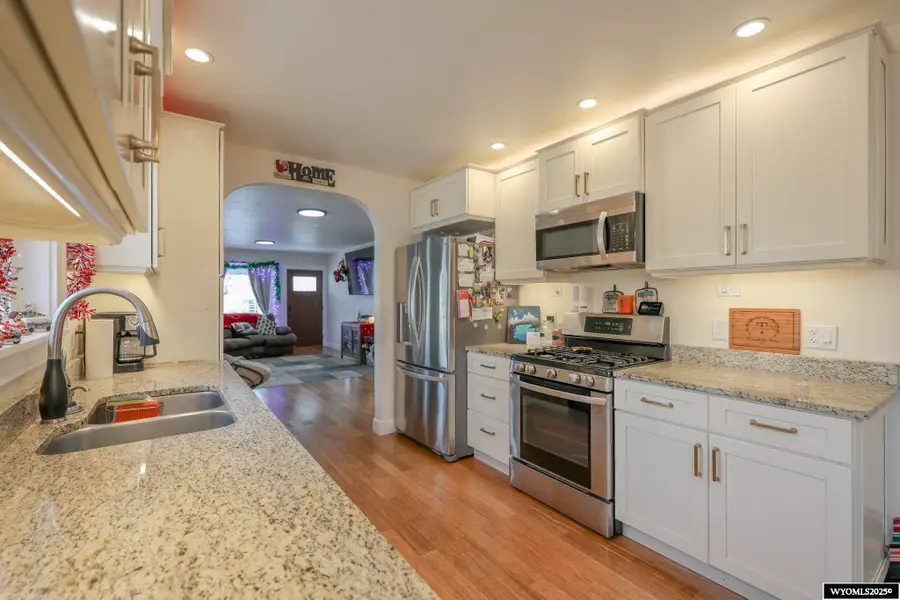 291 N 3rd East St, Green River, WY 82935-4335 - Image #3