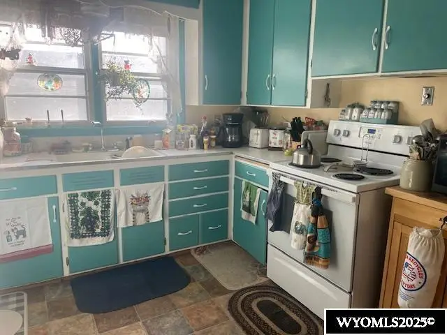 2952 W A Street, Torrington, WY 82240 - Image #2