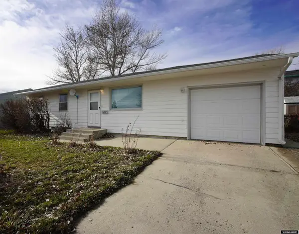 1604 S Elk Street, Casper, WY 82601