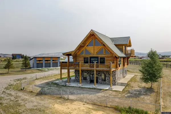 13876 Bates Creek Lane, Casper, WY 82604