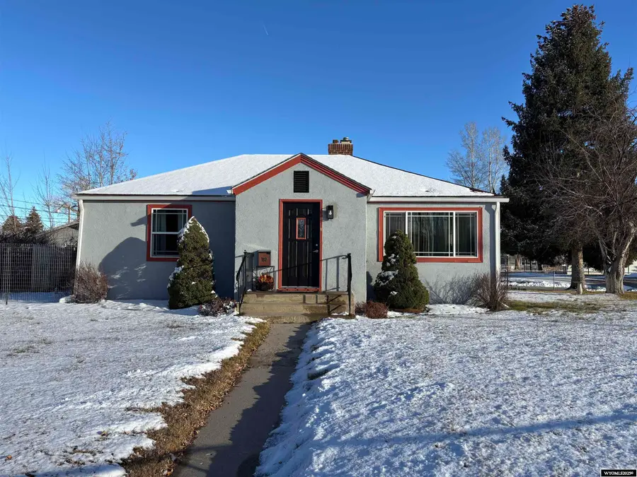 180 S 10th Street, Lander, WY 82520 - Image #2