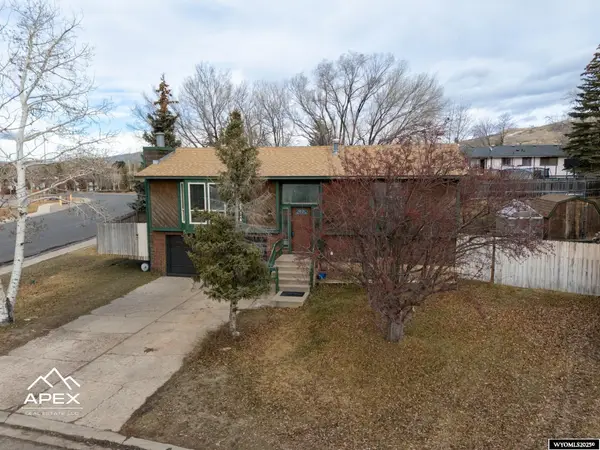 102 Mohawk Court, Evanston, WY 82930