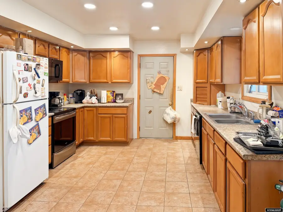 1850 W Walnut Street, Wheatland, WY 82201 - Image #2