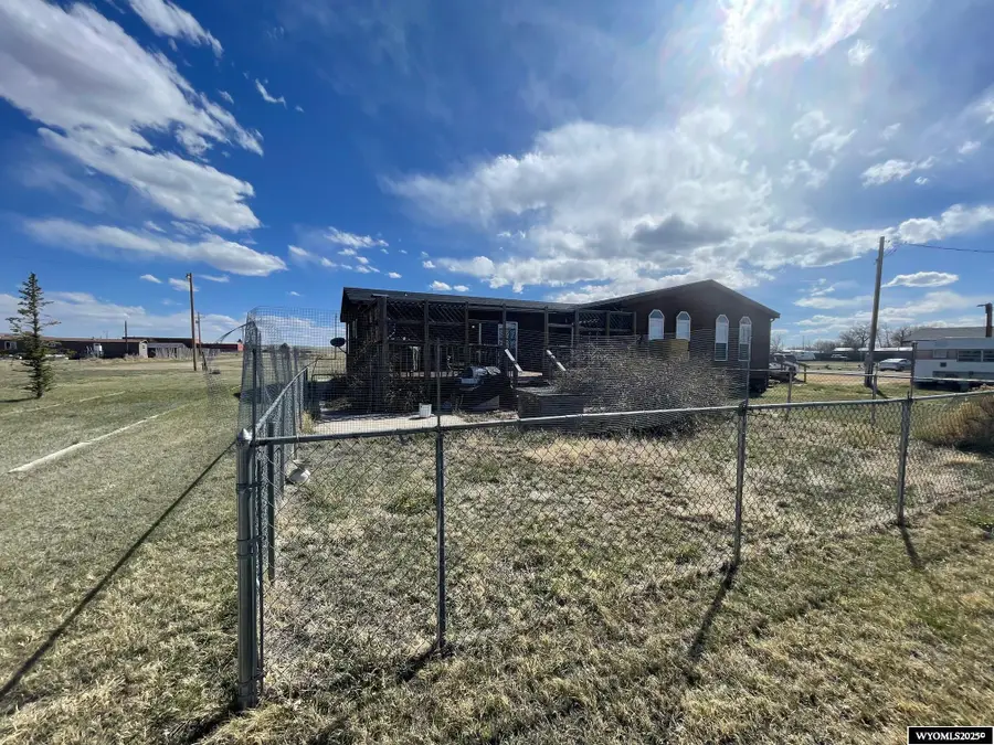 621 Snyder Avenue, Rock River, WY 82083 - Image #2