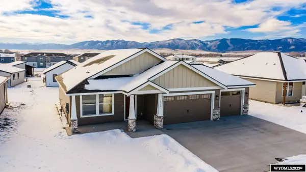 1424 Silverton Drive, Ranchester, WY 82839
