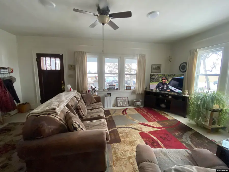 108 N 2nd St W, Riverton, WY 82501 - Image #2