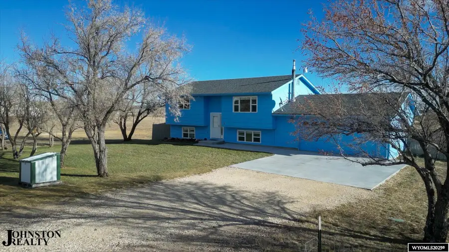 12 N Badger Road, Glenrock, WY 82637 - Image #2