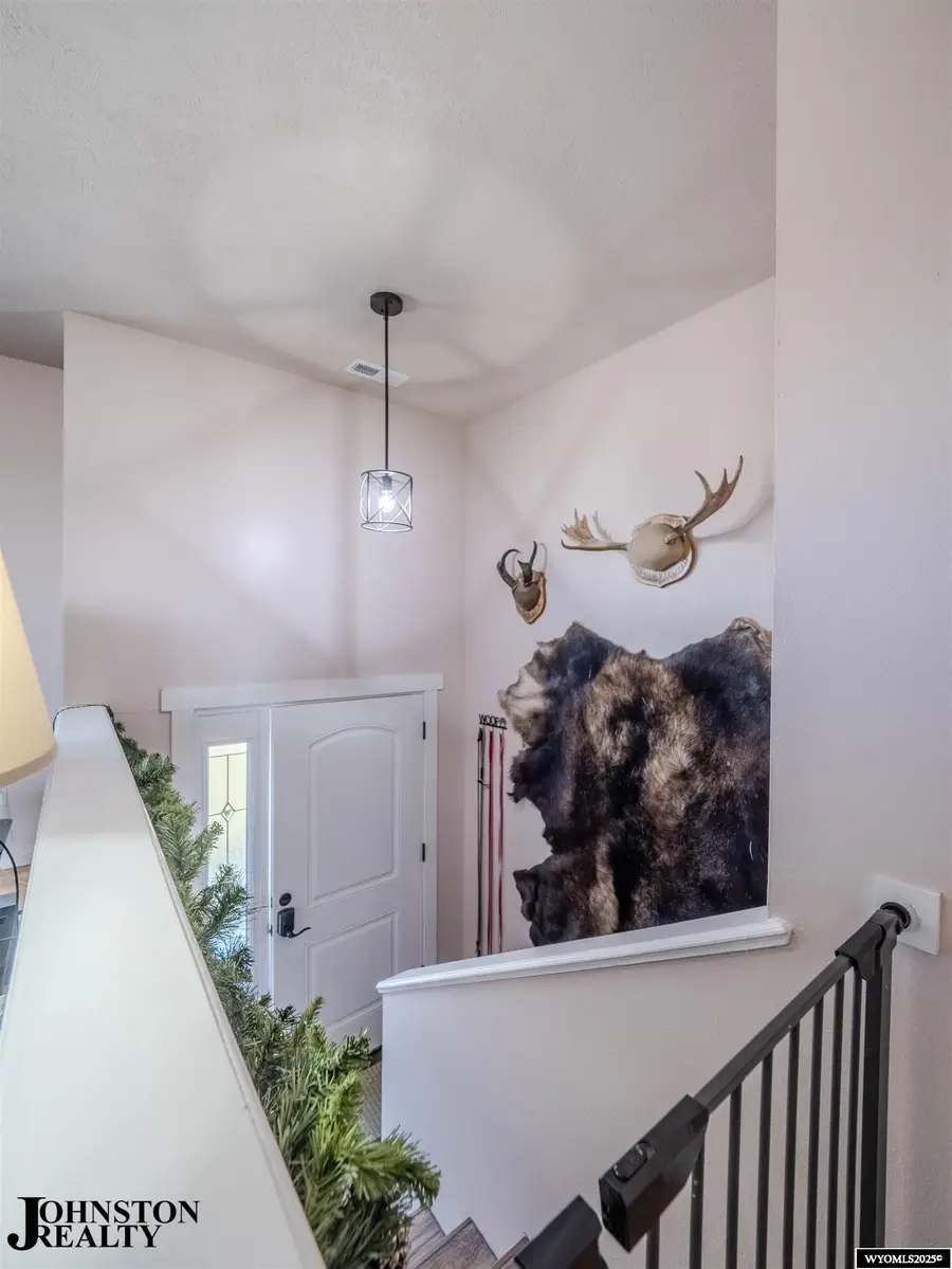 12 N Badger Road, Glenrock, WY 82637 - Image #3