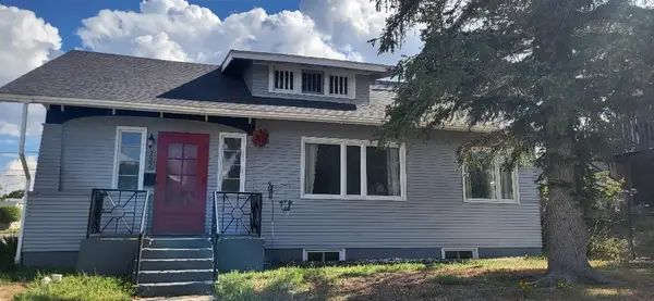 222 E Maple St, Rawlins, WY 82301