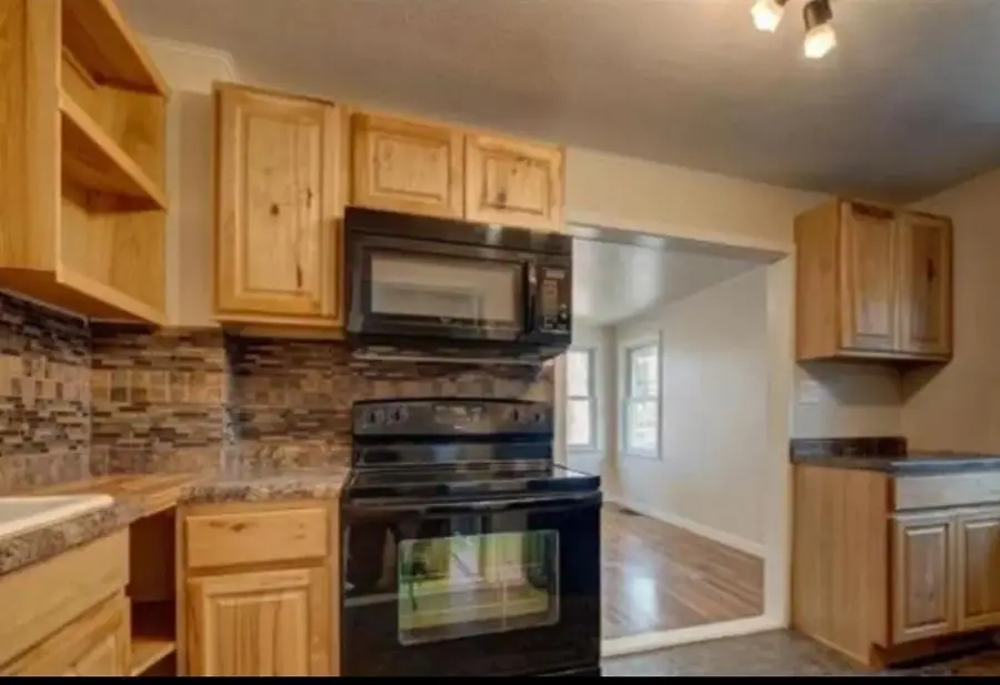 1434 S Boxelder Street, Casper, WY 82601 - Image #2
