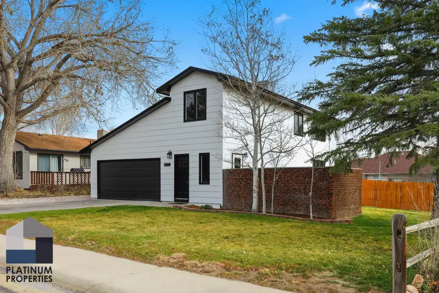 1421 Newport Drive, Casper, WY 82609 - Image #2