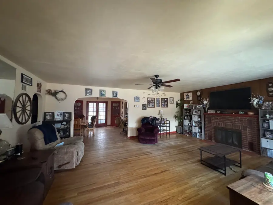 314 N 2nd St W, Riverton, WY 82501 - Image #2